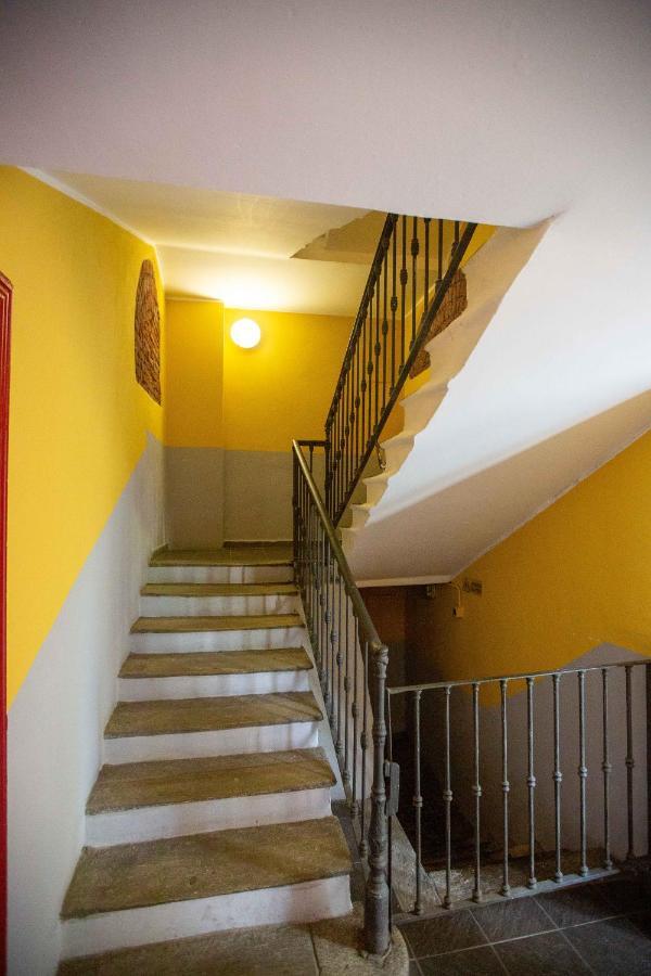 Apartment Monte Nero 29 Milan Bagian luar foto